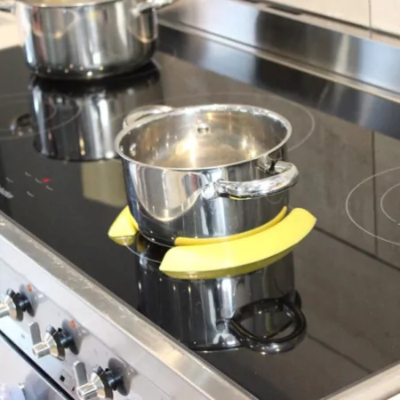 Guide casserole plaque induction pour malvoyants | Vision & Vie